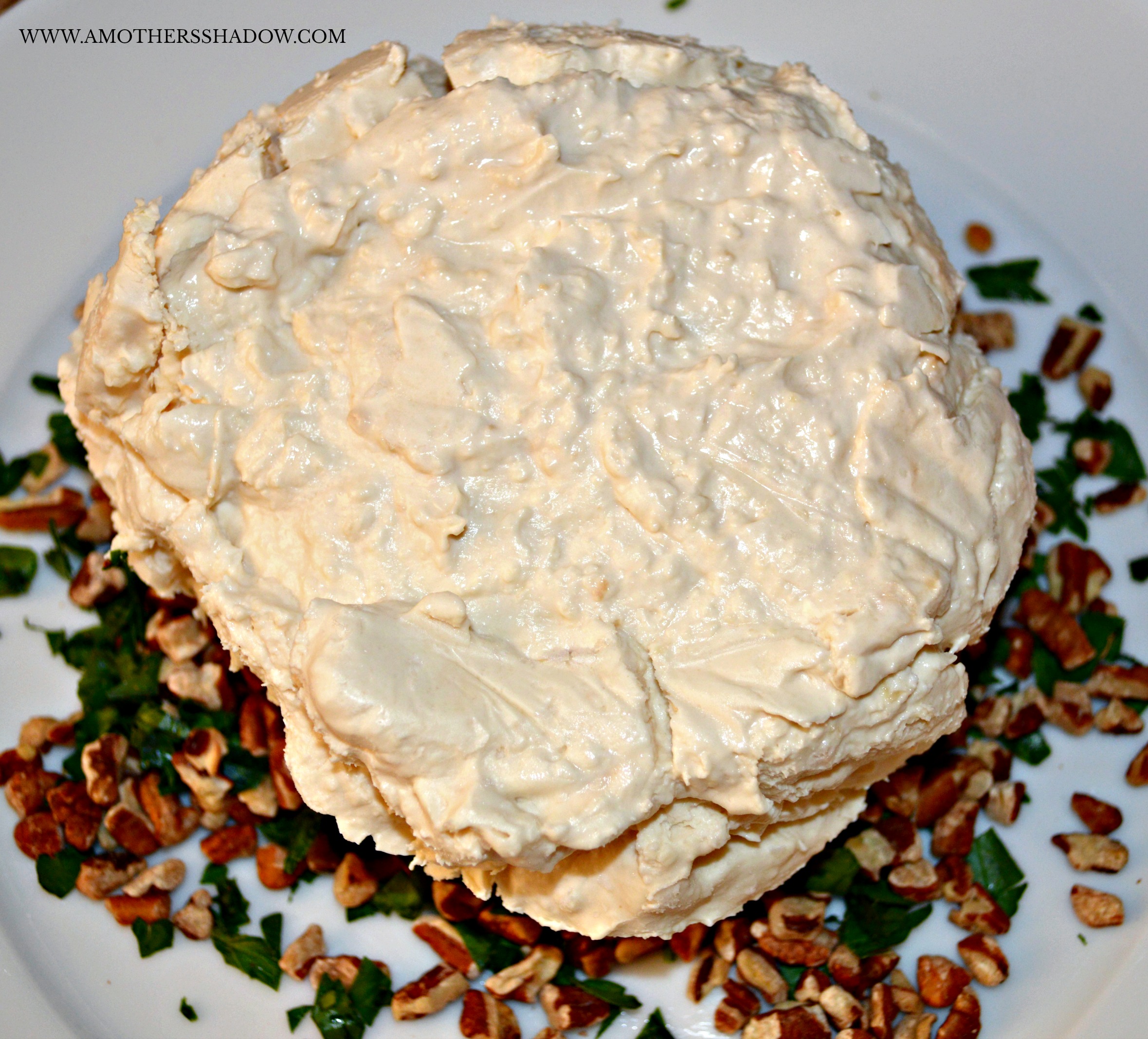 Cheese Ball with Asiago Cheese and Roasted Garlic
