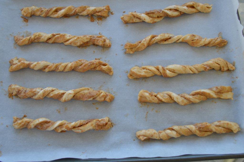 Quick Cinnamon Twists